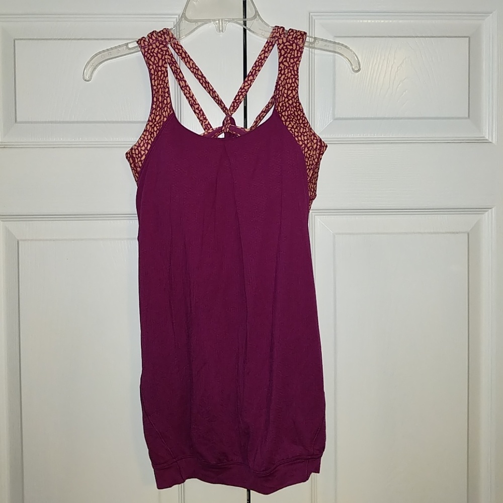 Sz 6 Lululemon tank